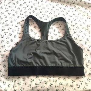 Victoria Sport XL Green Sports Bra